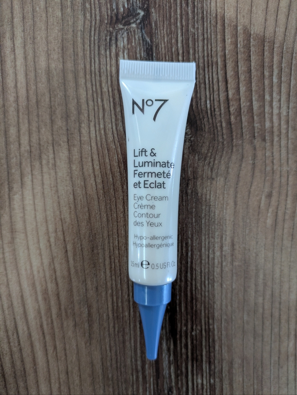 No7 Lift & Luminate Eye Cream Hypoallergenic 0.5 fl oz